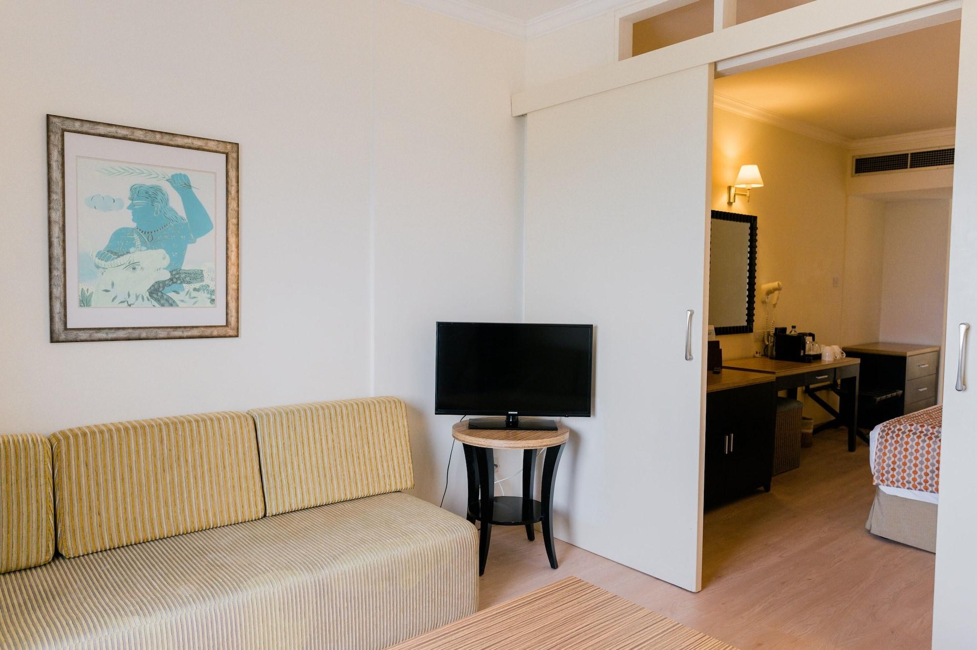 Elias Beach Hotel Limassol Eksteriør billede