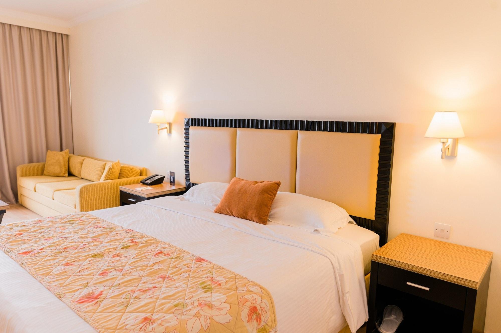 Elias Beach Hotel Limassol Eksteriør billede